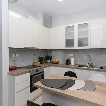 Διαμέρισμα Hara's House
